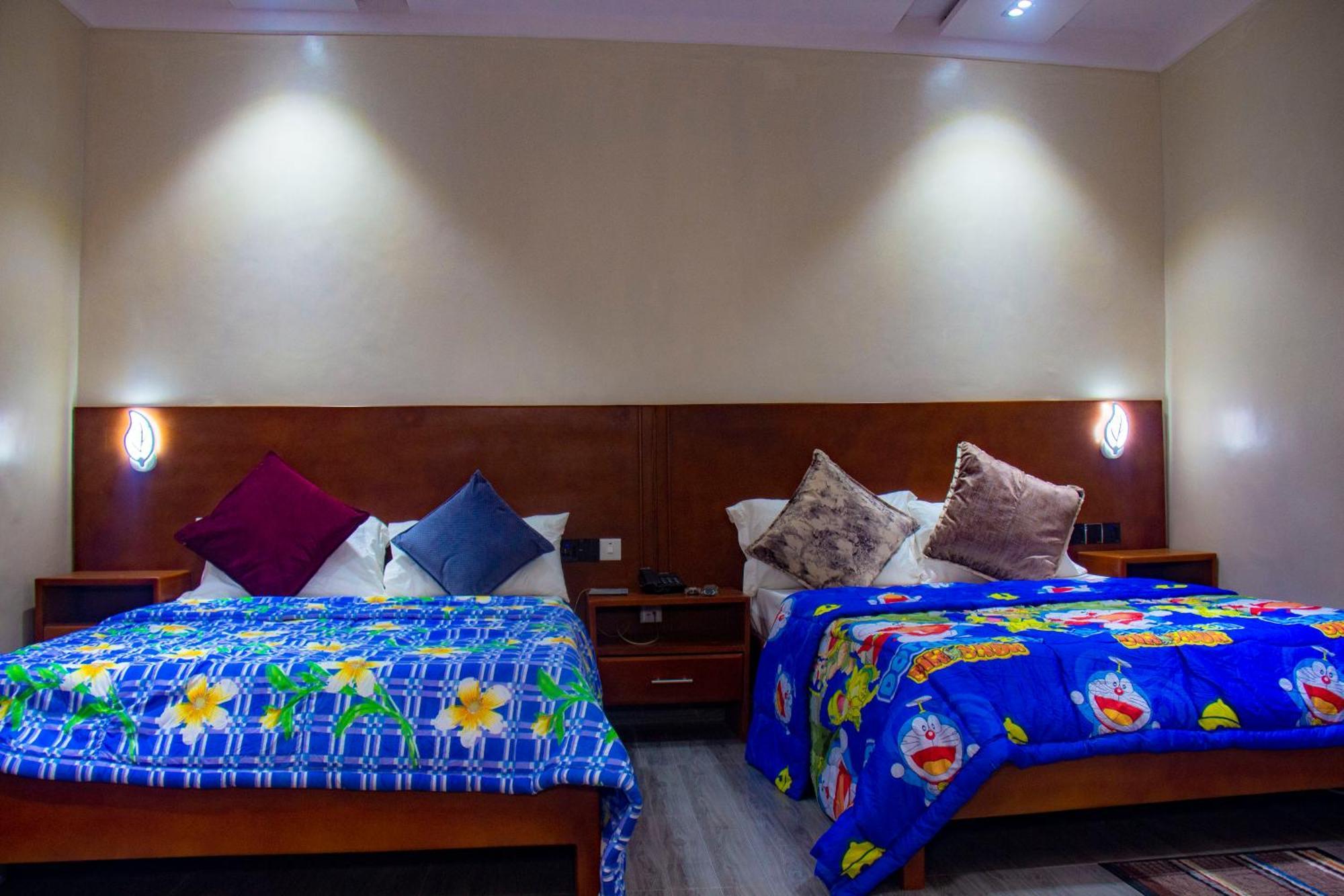 Hotel L'Apero Cotonou Exterior photo